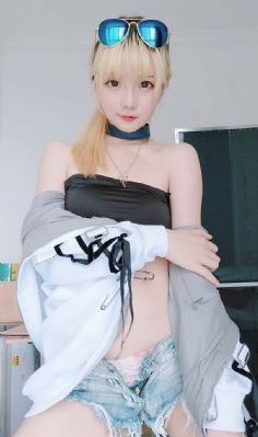 美丽小蜜桃电影_乱人伦精品视频在线观看