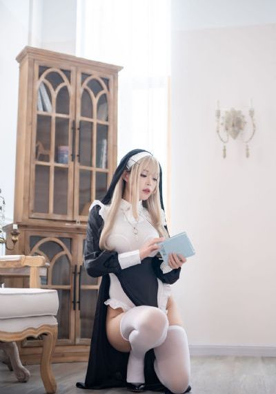 诱人的主妇hd语中字美丽的少妇_BD英语全集免费播放