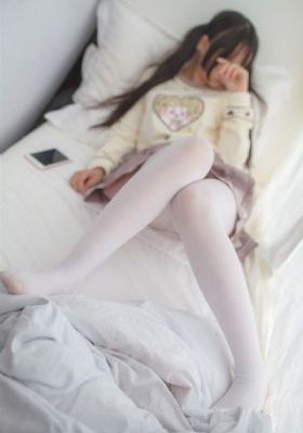 日本奶妇挤奶水视频_在线观看电视剧