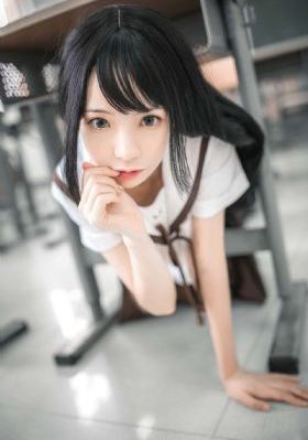 亚洲免费在线观看av_剧情片电影完整版