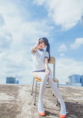 漂亮的嫂子3_DVD最新电影在线观看