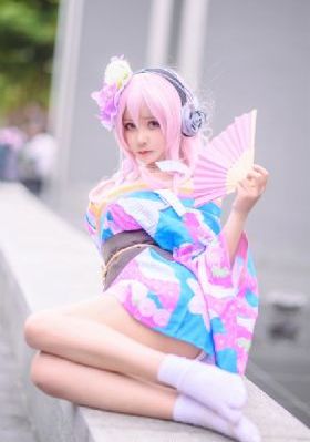 如如影视农场主的三个女儿演_BD英语手机在线观看